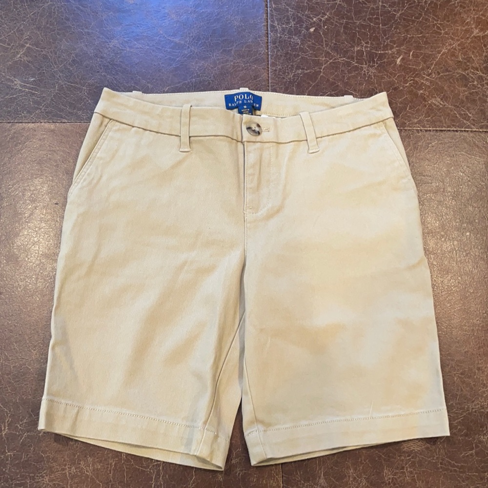 Khaki polo Ralph Lauren shorts unworn
